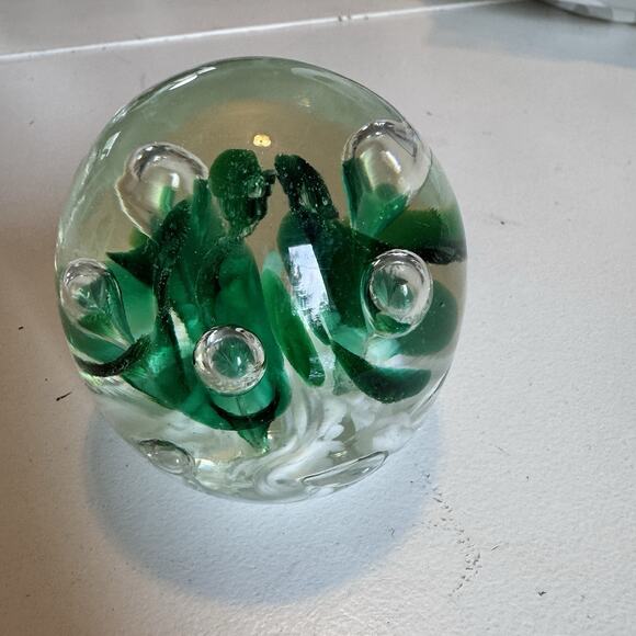 Vintage Green Joe St. Clair Controlled Bubble Art Glass Paperweight 3.5"x3 - Picture 1 of 9
